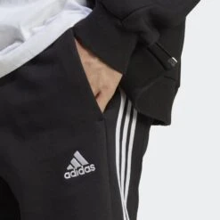 Adidas Pantaloncino Essentials 3-Stripes IC9435 13 Adidas Pantaloncino Essentials 3-Stripes IC9435 -FreedomSport adidas pantaloncino essentials 3 stripes ic9435 5