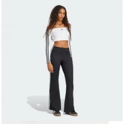 Adidas Pantalone Track Pants Adicolor 3-Stripes Flared JC5783 8 Adidas Pantalone Track Pants Adicolor 3-Stripes Flared JC5783 -FreedomSport adidas pantalone track pants adicolor 3 stripes flared jc5783 2
