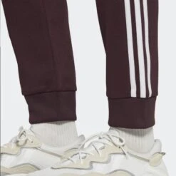 Adidas Pantalone Track Pants Adicolor Classics Primeblue HK7352 11 Adidas Pantalone Track Pants Adicolor Classics Primeblue HK7352 -FreedomSport adidas pantalone track pants adicolor classics primeblue hk7352 5