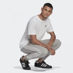 Adidas Pantloni Adicolor Classics 3-Stripes GN3530 8 Adidas Pantloni Adicolor Classics 3-Stripes GN3530 -FreedomSport adidas pantloni adicolor classics 3 stripes gn3530 2