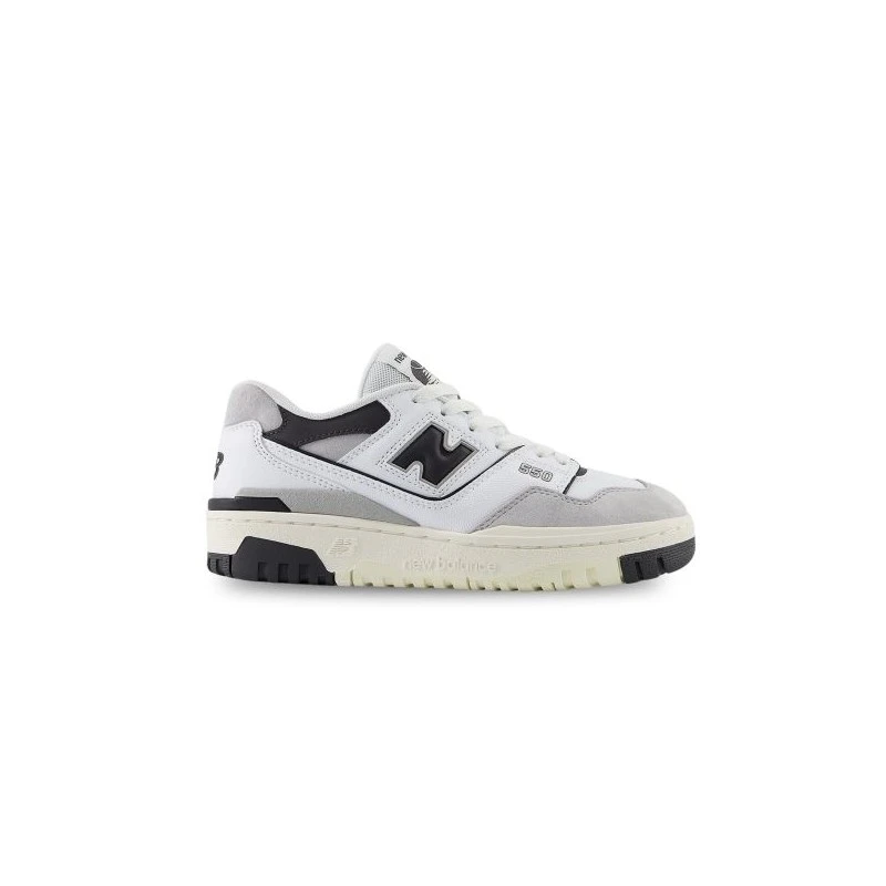 New Balance 550 GSB550BW 1 New Balance 550 GSB550BW