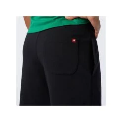 New Balance Pantaloncino Essentials Stacked Logo MS03558BK 7 New Balance Pantaloncino Essentials Stacked Logo MS03558BK -FreedomSport new balance pantaloncino essentials stacked logo ms03558bk 3