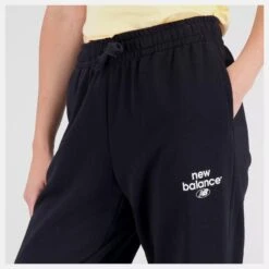 New Balance Pantalone Essentials Reimagined Archive WP31508BK -FreedomSport new balance pantalone essentials reimagined archive wp31508bk 3