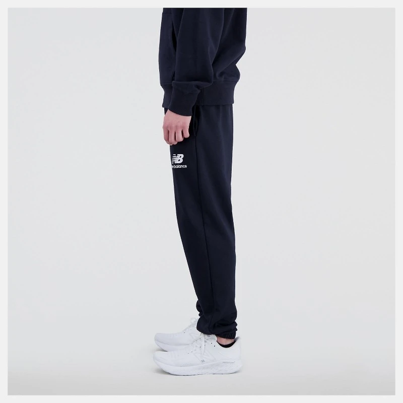 New Balance Pantalone Essentials Stacked Logo French Terry Sweatpant MP31539BK 3 New Balance Pantalone Essentials Stacked Logo French Terry Sweatpant MP31539BK - immagine 3
