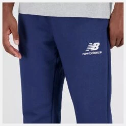 New Balance Pantalone Essentials Stacked Logo MP31539NNY -FreedomSport new balance pantalone essentials stacked logo mp31539nny 4