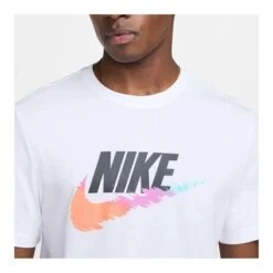 Nike T-shirt Sportswear Futura 6 HJ0568 100 -FreedomSport nike t shirt sportswear futura 6 hj0568 100 2