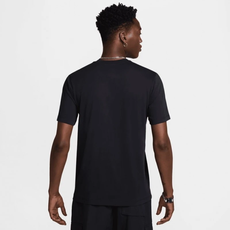 Nike T-shirt Sportswear Futura Tee HJ0559 010 2 Nike T-shirt Sportswear Futura Tee HJ0559 010 - immagine 2