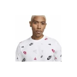 Nike T-shirt Sportswear HJ0561 100 -FreedomSport nike t shirt sportswear hj0561 100 2