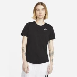Nike T-shirt Sportwear Club Tee DX7902 010