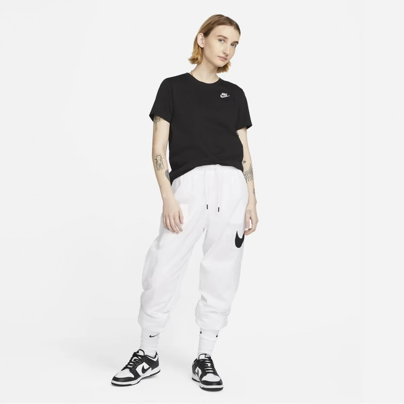 Nike T-shirt Sportwear Club Tee DX7902 010 4 Nike T-shirt Sportwear Club Tee DX7902 010 - immagine 4